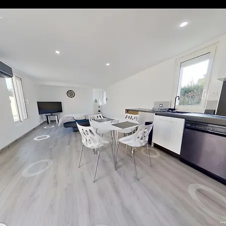 Maison Individuelle Terrain Clos 280m2 Tres Calme Сasa de vacaciones