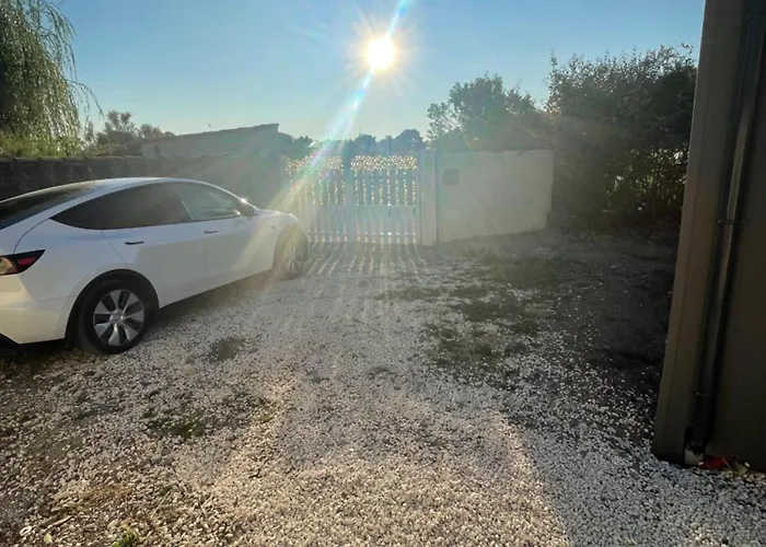 Maison Individuelle Terrain Clos 280m2 Tres Calme Дом отдыха