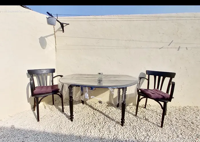 Maison Individuelle Terrain Clos 280m2 Tres Calme * Эйтре