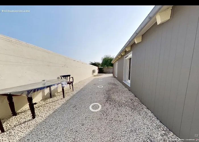 Дом отдыха Maison Individuelle Terrain Clos 280m2 Tres Calme *